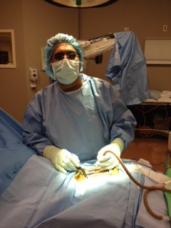 Dr. Shah Siddiqi Spinal Surgeon / Neurosurgeon in Surgery at Texas Spine Center in Houston, TX